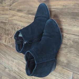 Blondo Black Waterproof Ankle Booties
